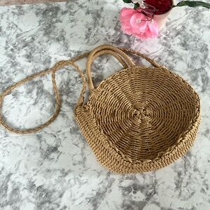 Woven trending shoulder bag/handbag zippered